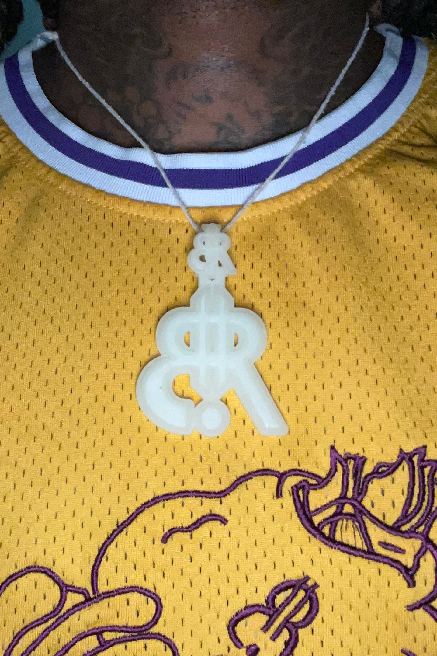 Band Runnaz Glow Pendant image 2