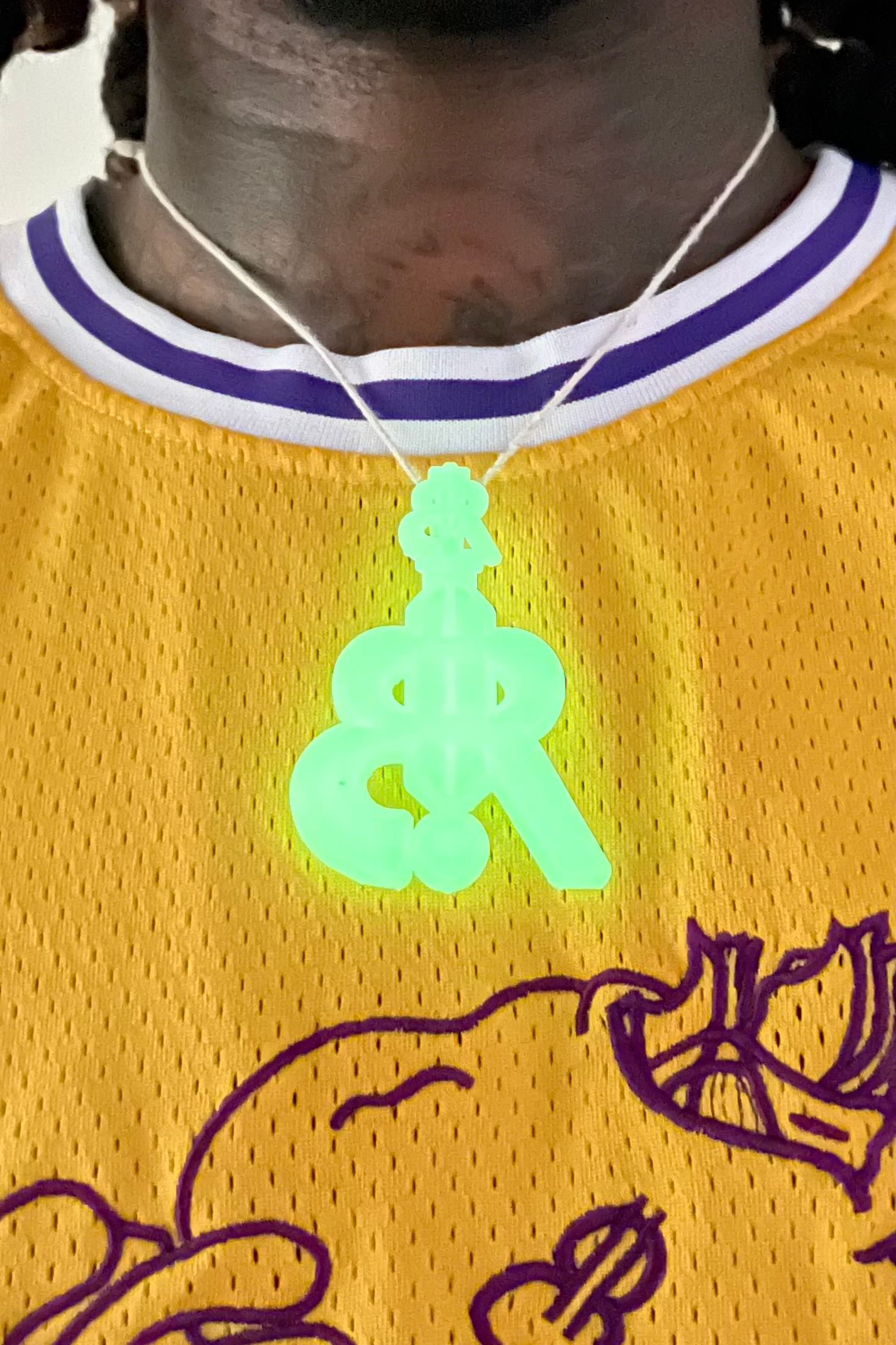 Band Runnaz Glow Pendant image 1