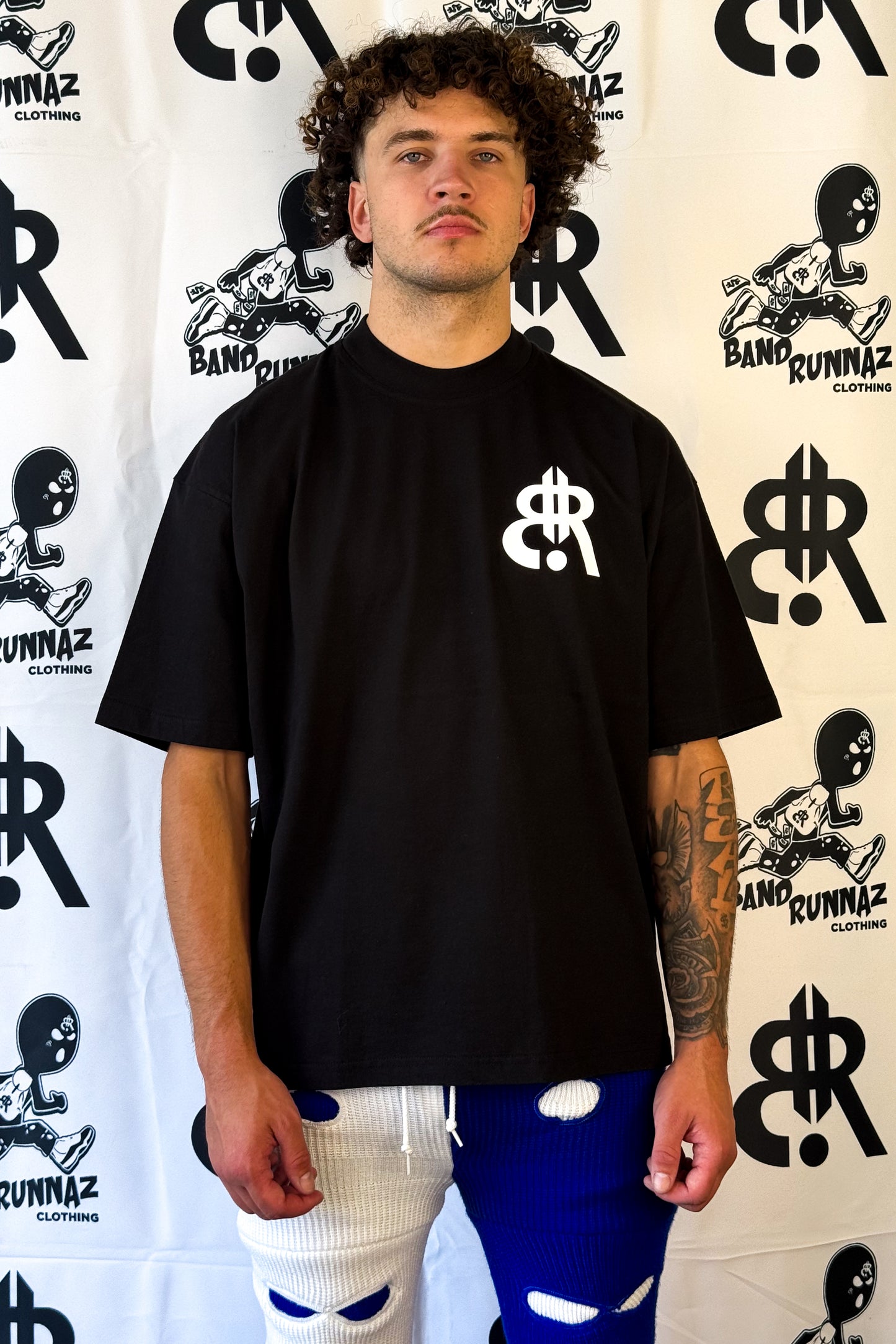 HIGH FASHION Essential Tee